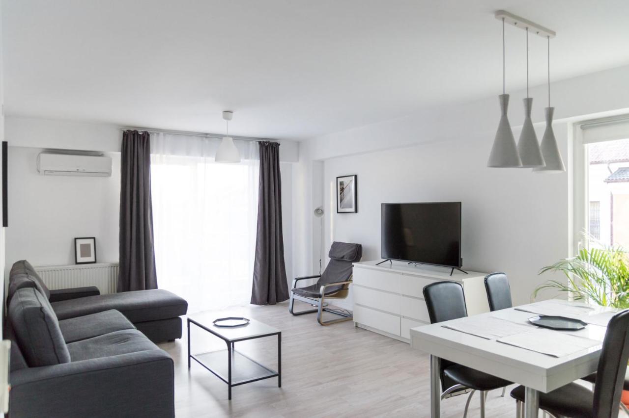 Airport Residence - Apartment Across From Otopeni Airport Eksteriør bilde